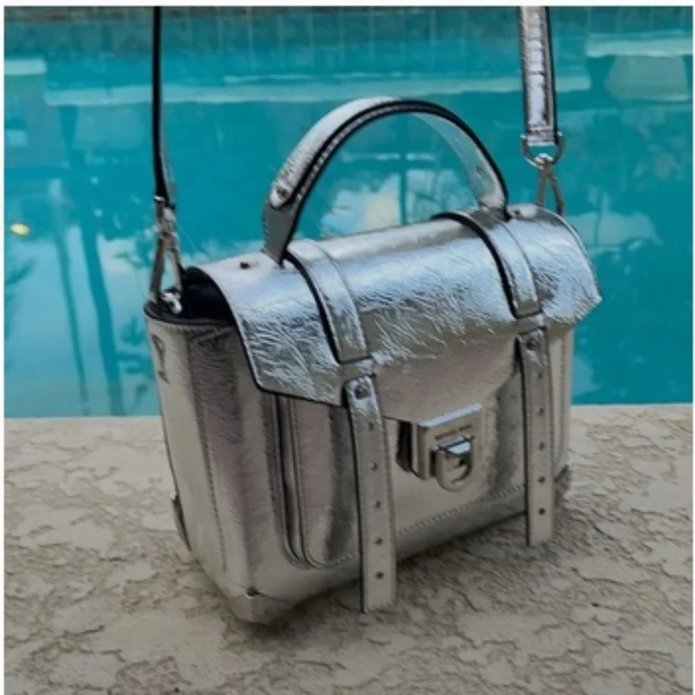 Michael Kors Manhattan Medium School Satchel - Picture 1 of 15